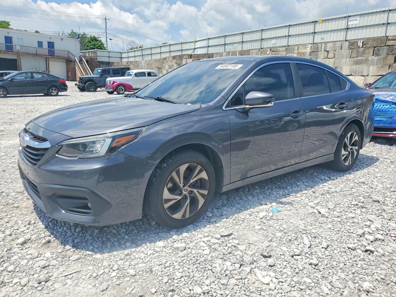 2020 Subaru Legacy Premium, VIN 4S3BWAC68L3012705 — Зад