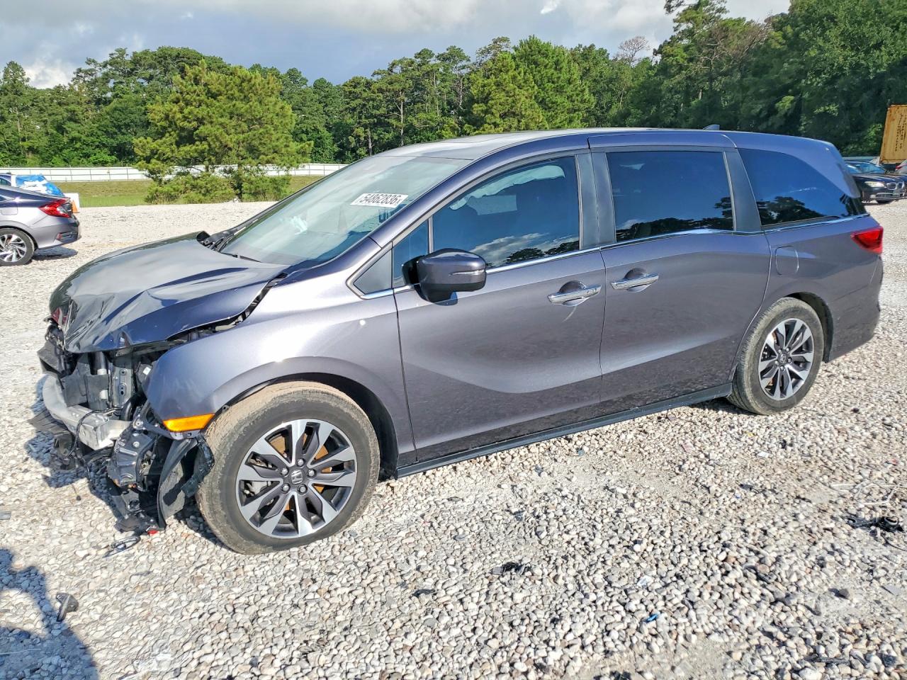 2024 Honda Odyssey EX-L, VIN 5FNRL6H62RB002809 — Front end
