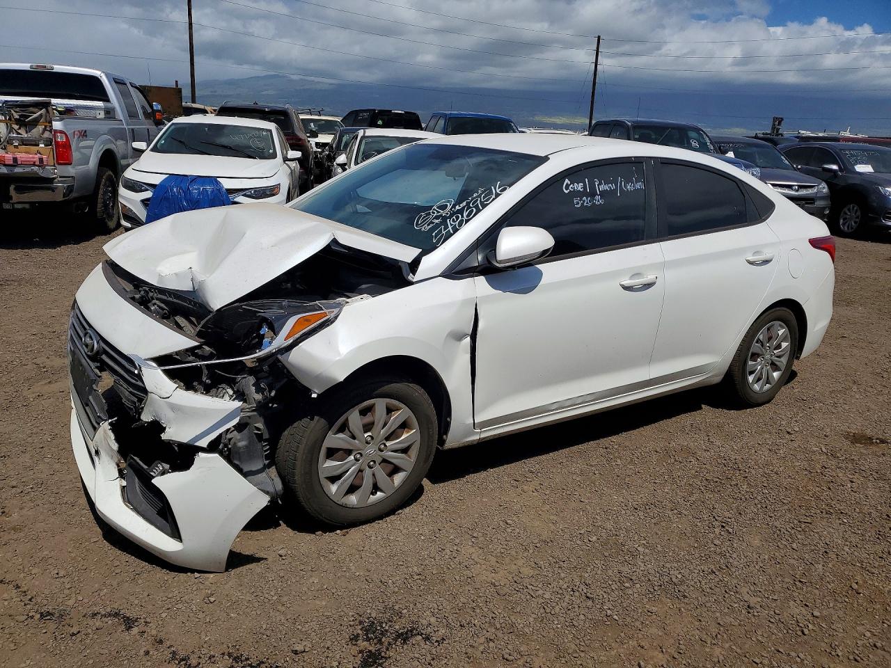 2020 Hyundai Accent SE, VIN 3KPC24A67LE112050 — Front end