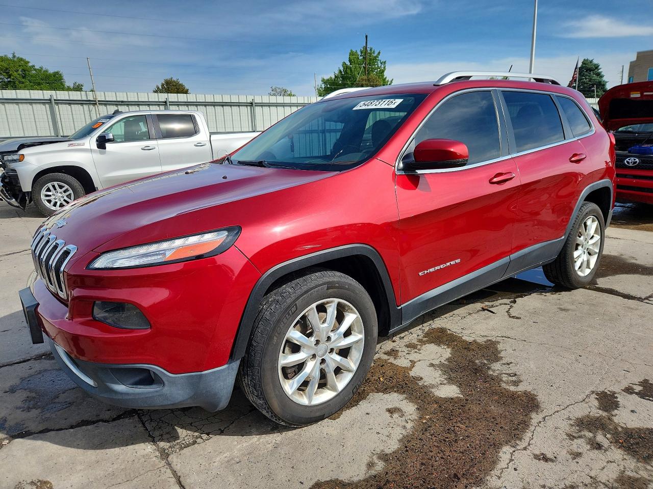 2015 Jeep Cherokee Limited, VIN 1C4PJMDS2FW500875 — Перед