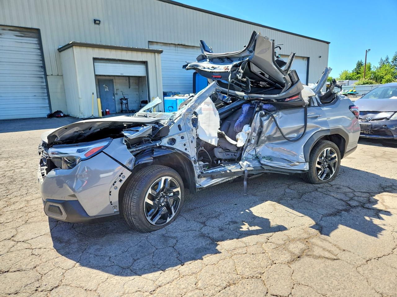 2025 Subaru Forester Limited, VIN JF2SLDNCXSH458709 — All over