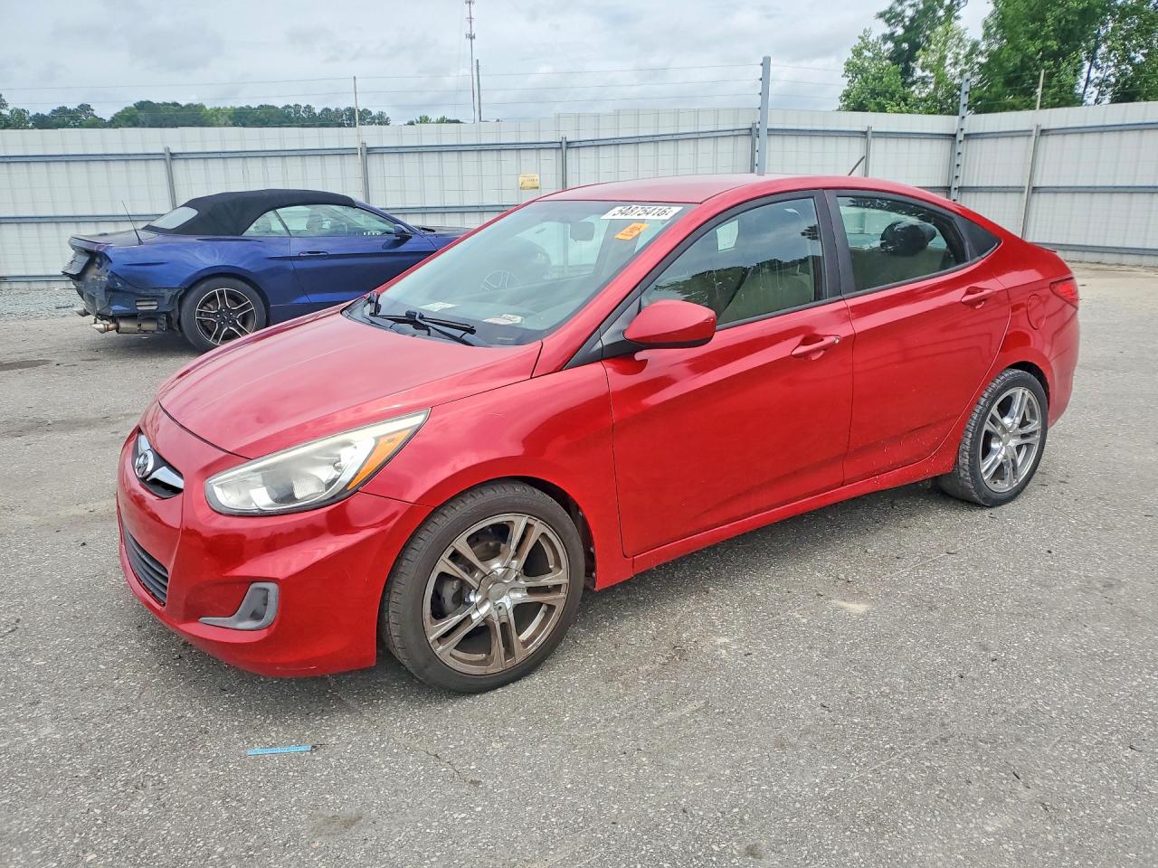 2017 Hyundai Accent SE, VIN KMHCT4AE3HU334318 — Перед