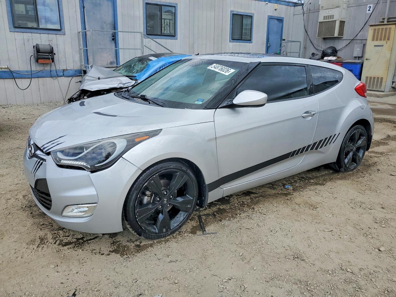 2013 Hyundai Veloster w/Black Int, VIN KMHTC6AD4DU101111 — Minor dents and scratches
