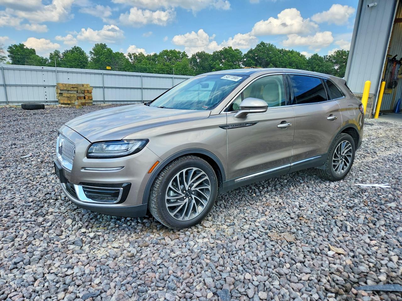 2020 Lincoln Nautilus Reserve, VIN 2LMPJ8K92LBL28027 — Hail