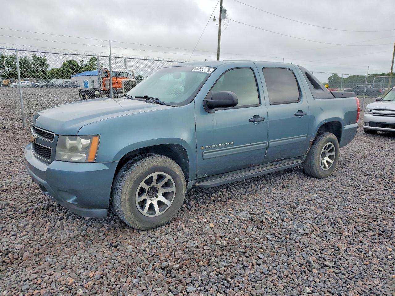 2009 Chevrolet Avalanche LS, VIN 3GNFK12029G244000 — Minor dents and scratches