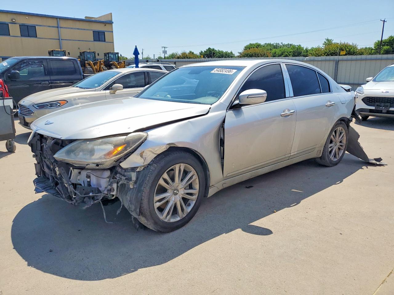 2010 Hyundai Genesis, VIN KMHGC4DF4AU072921 — Front end