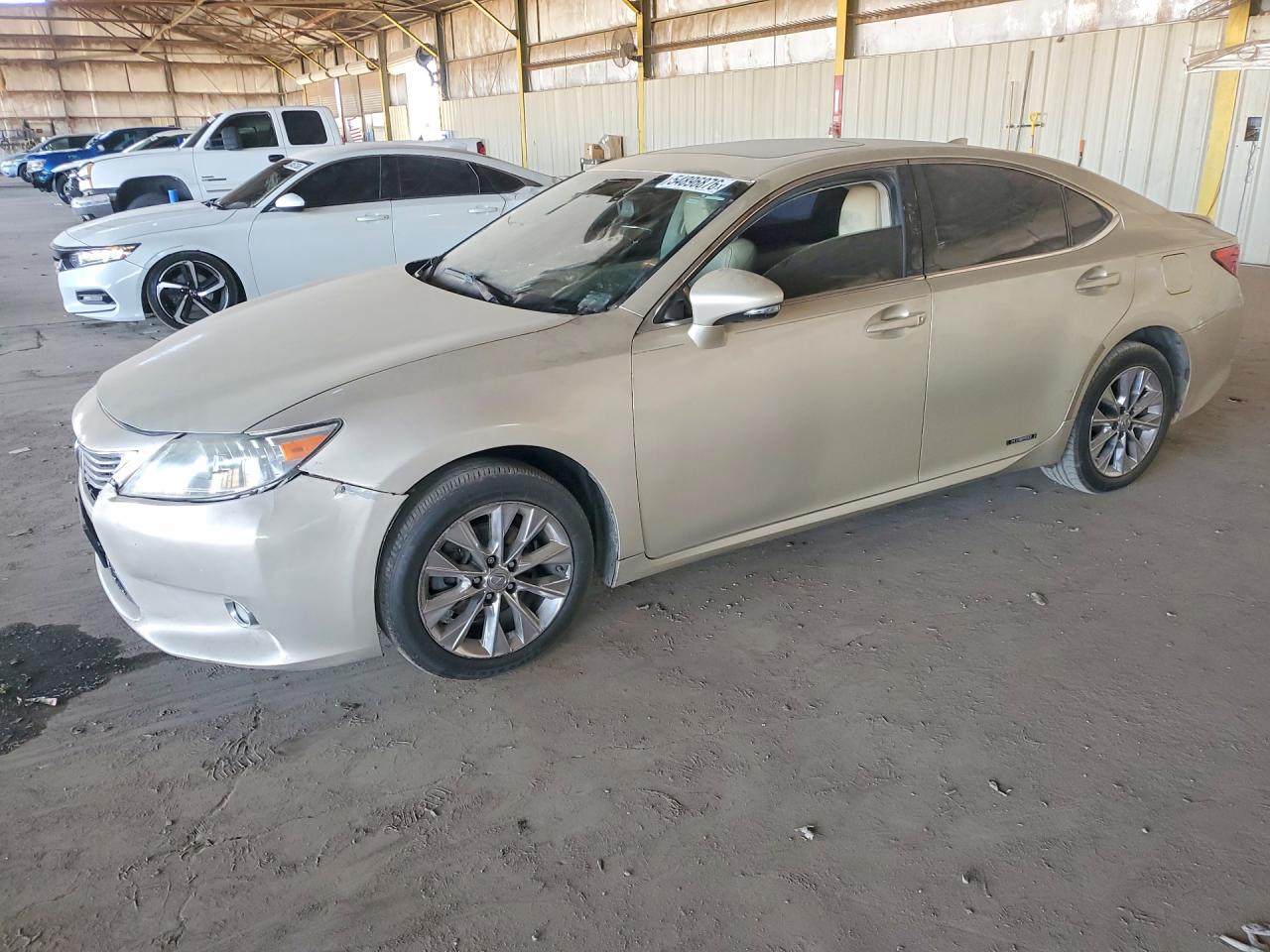 2015 Lexus ES 300h, VIN JTHBW1GG1F2077780 — Мелкие вмятины и царапины
