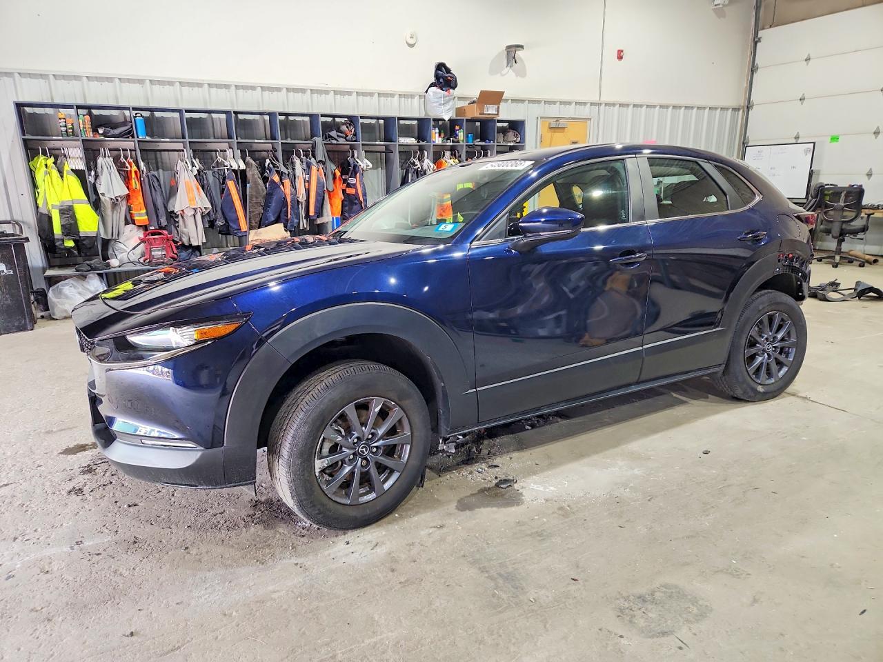 2024 Mazda CX-30 S, VIN 3MVDMBAM6RM634067 — Rear end