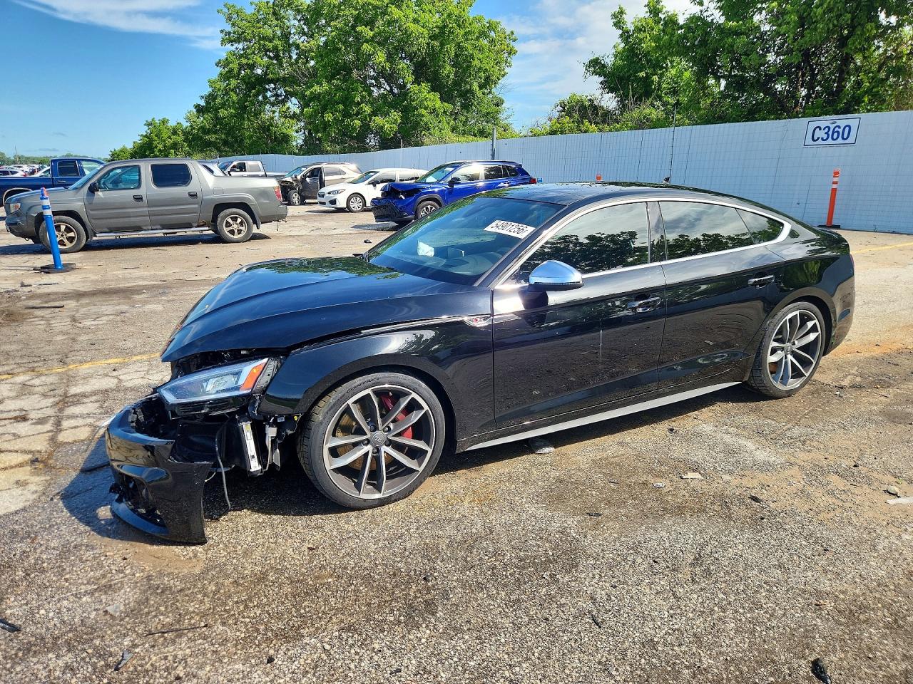 2019 Audi S5 Sportback Prestige, VIN WAUC4CF50KA017638 — Front end