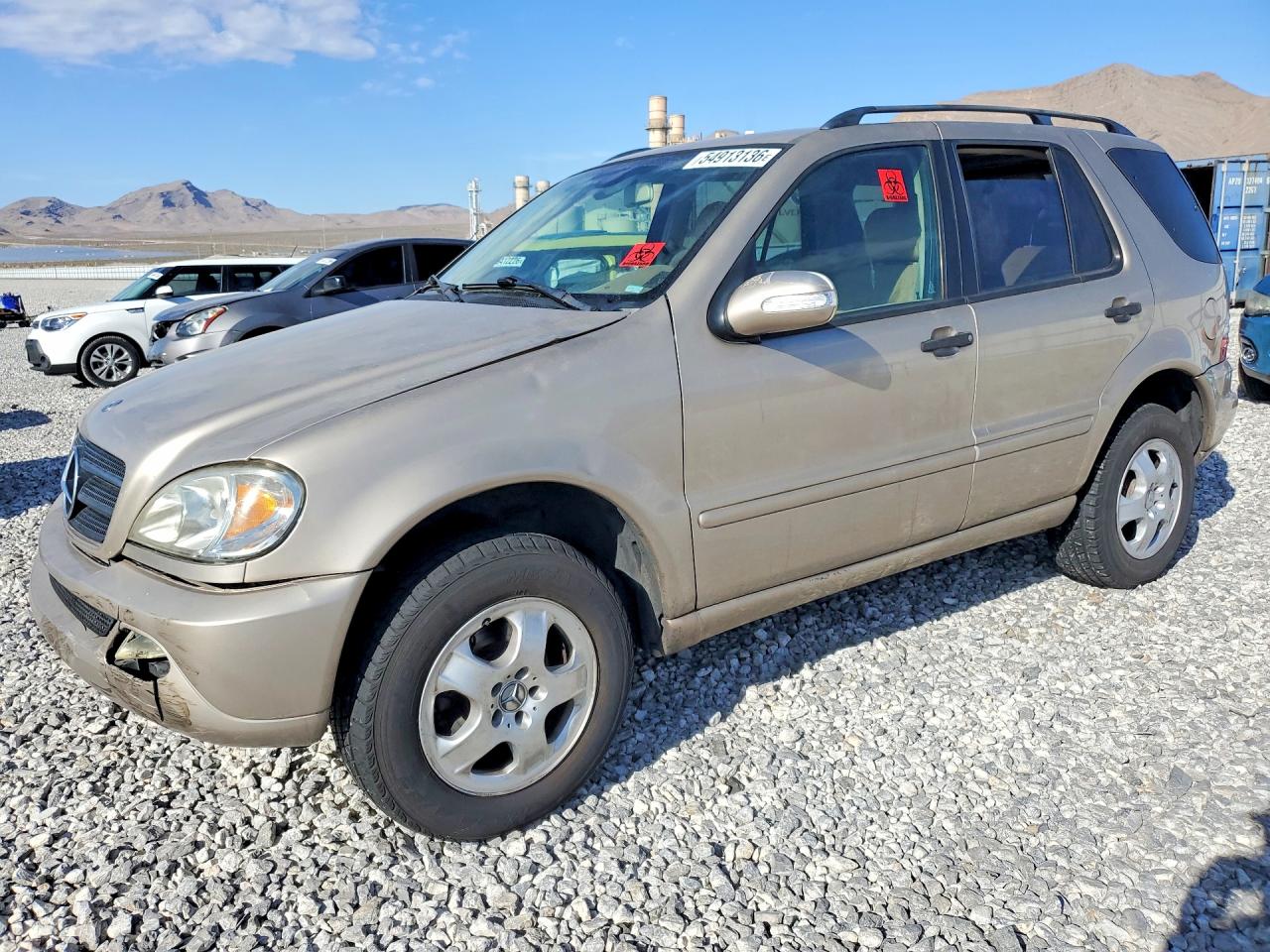 2003 Mercedes-Benz M 350, VIN 4JGAB57E63A445348 — Front end