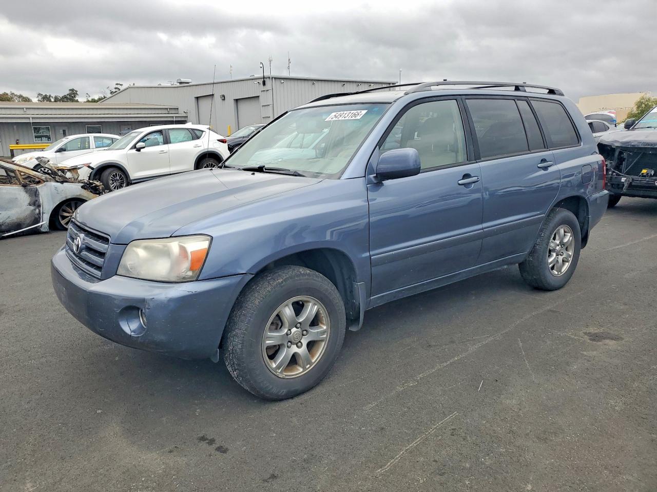 2006 Toyota Highlander w/3rd Row, VIN JTEEP21A060174921 — Minor dents and scratches