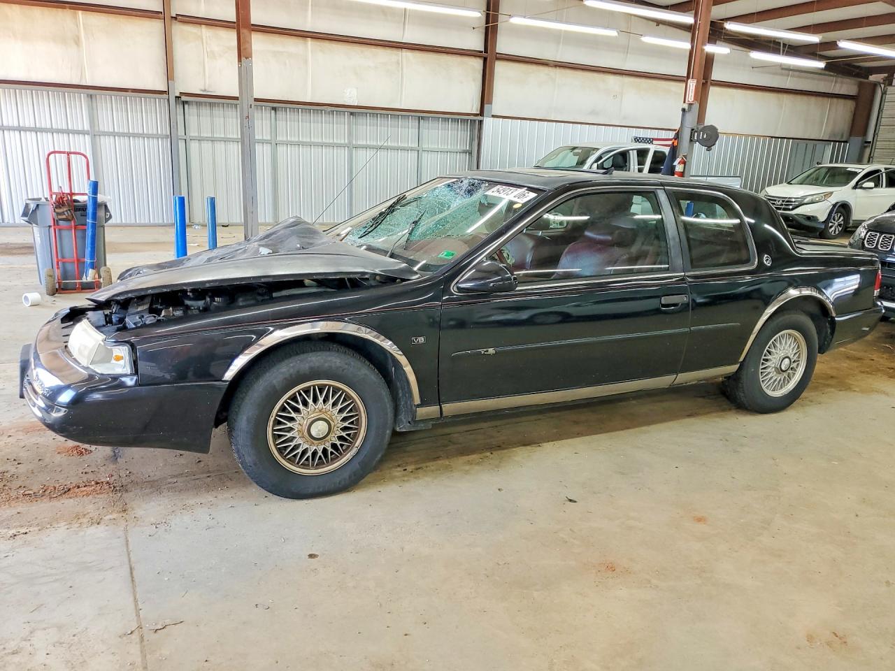 1995 Mercury Cougar XR7, VIN 1MELM62W3SH623993 — Front end