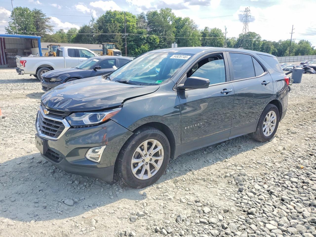 2020 Chevrolet Equinox LS, VIN 3GNAXHEV5LS564802 — Front end