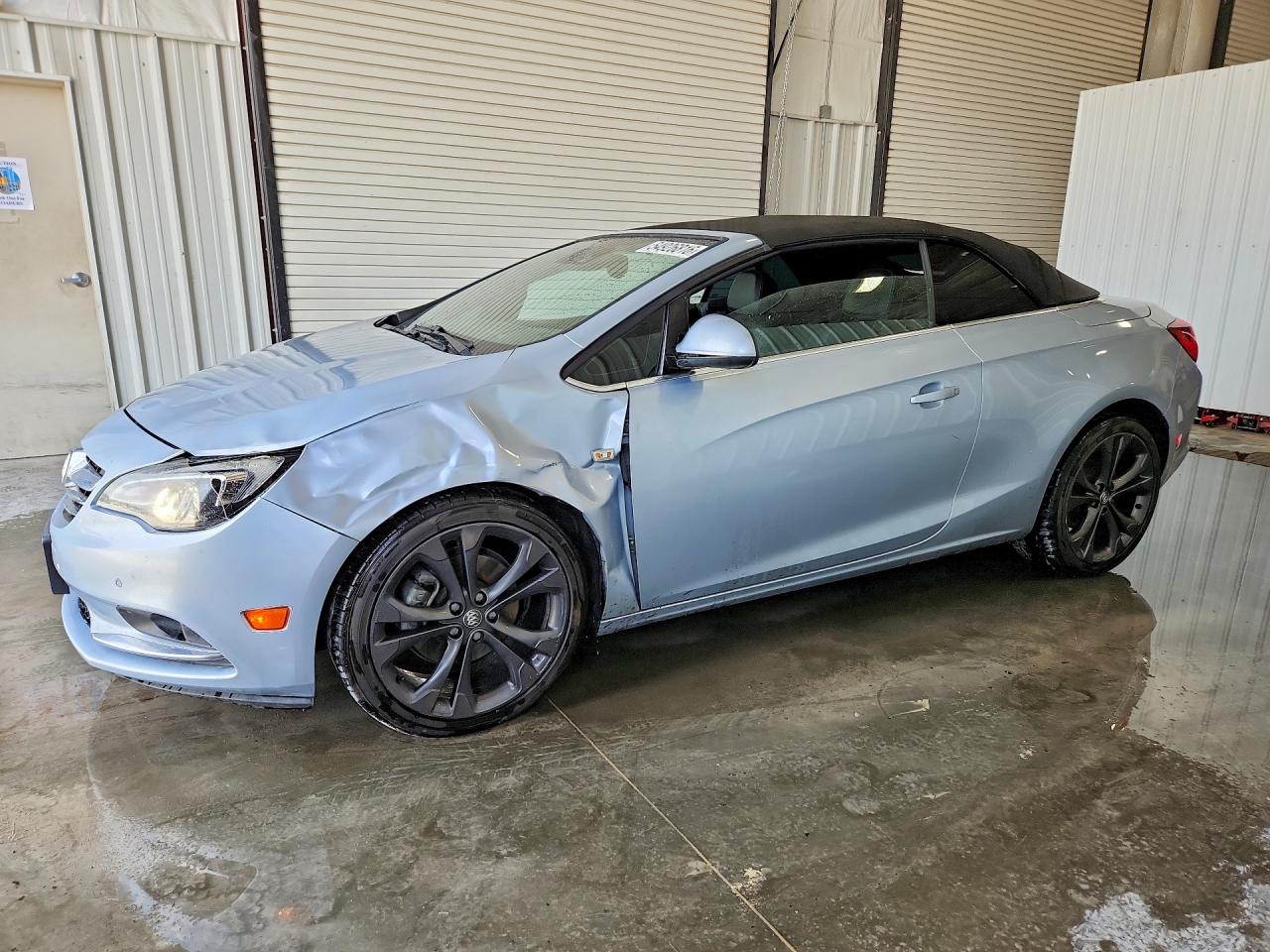 2016 Buick Cascada Premium, VIN W04WT3N51GG143946 — Front end