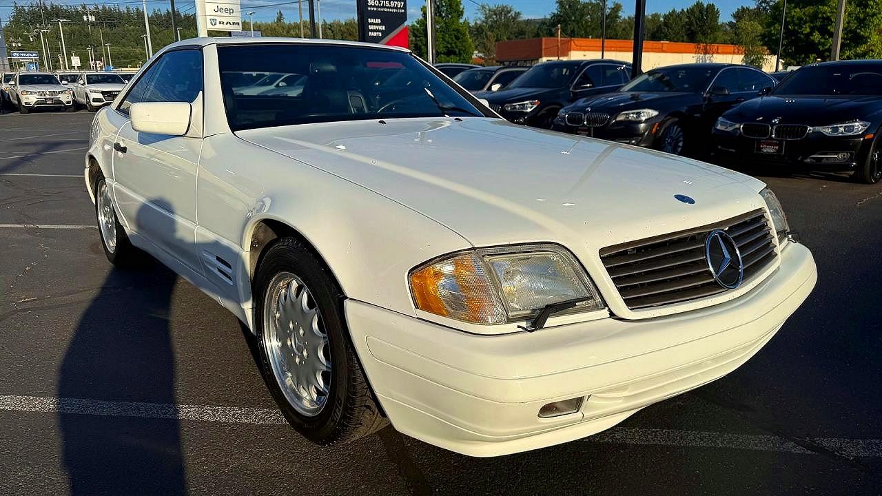 1997 Mercedes-Benz SL 500, VIN WDBFA63F3VF145918 — Minor dents and scratches
