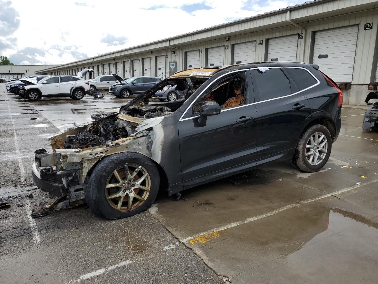2019 Volvo XC60 Momentum, VIN LYV102DK8KB285113 — Burn