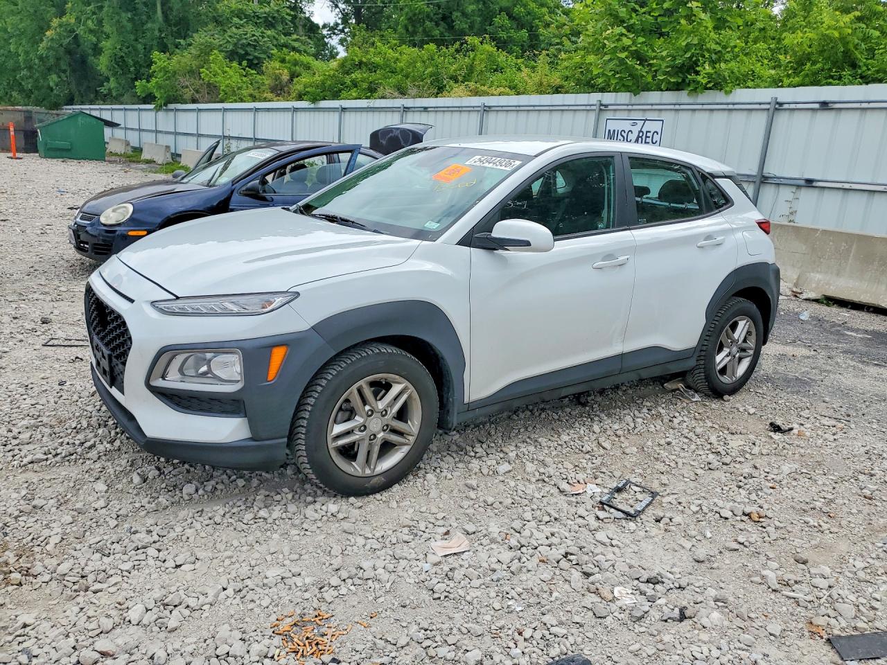 2020 Hyundai Kona SE, VIN KM8K12AA9LU591964 — Front end