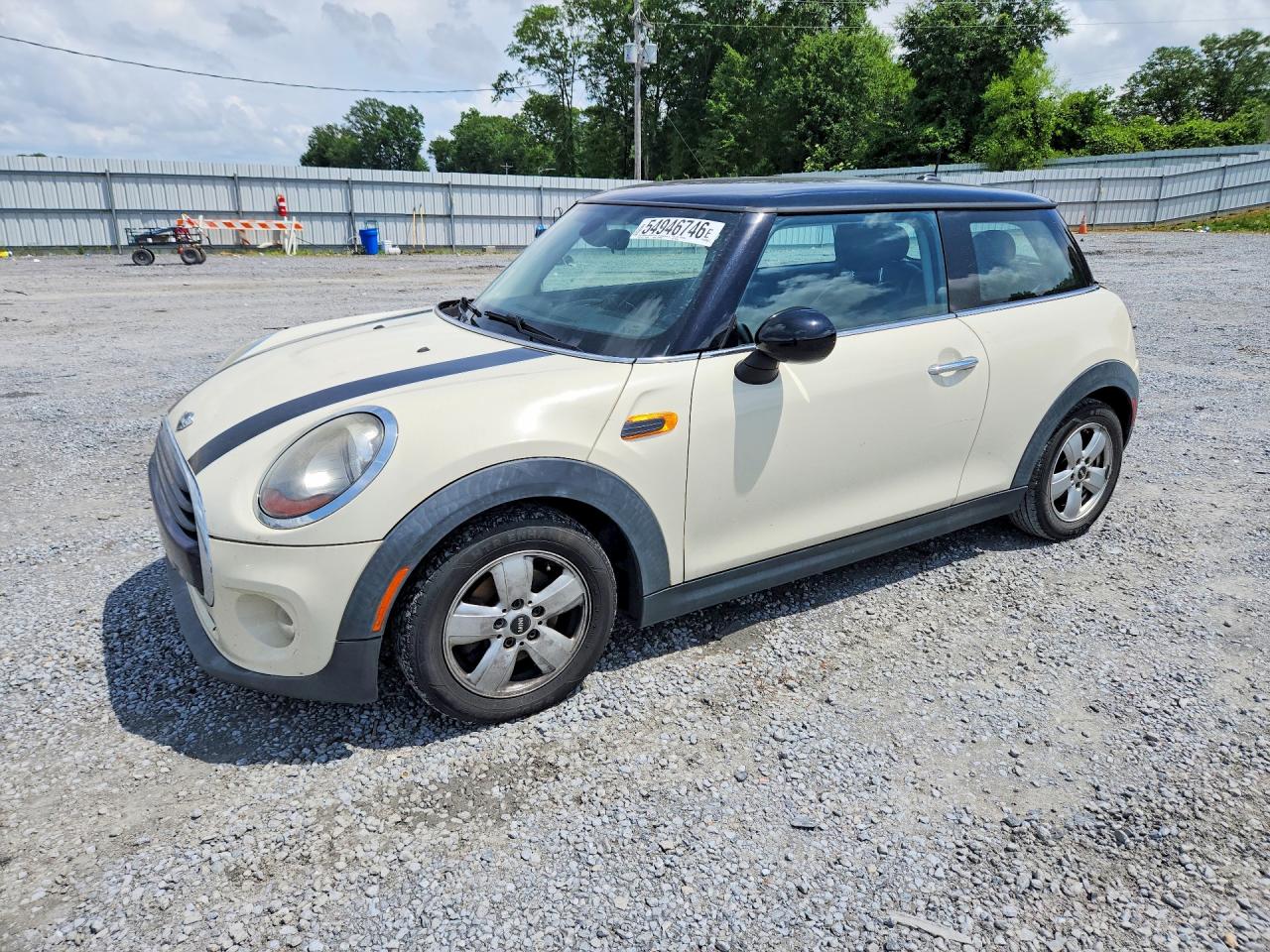 2016 MINI Hardtop, VIN WMWXP5C52G3B76345 — Rear end