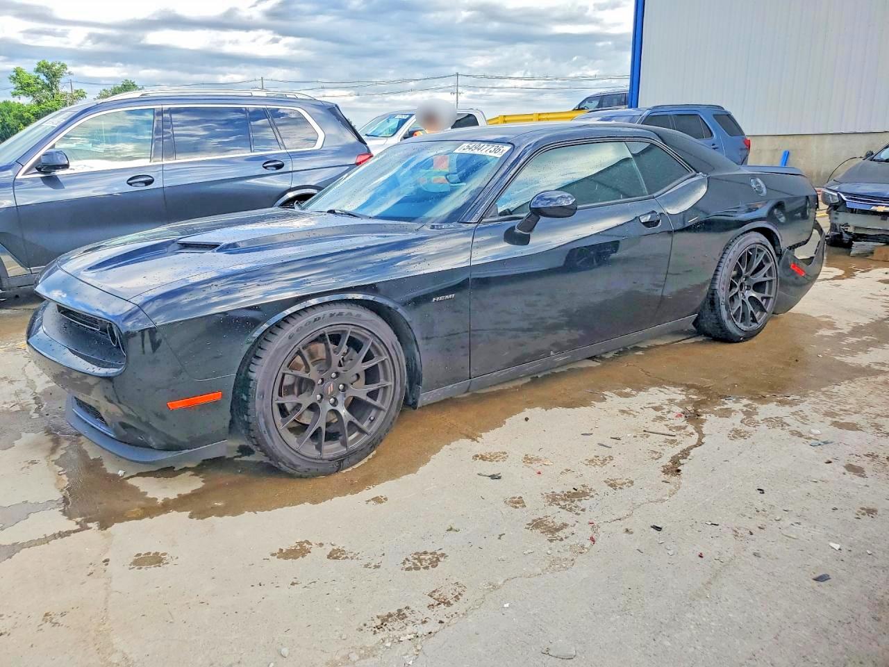 2018 Dodge Challenger R/T Shaker, VIN 2C3CDZBT7JH287416 — Rear end