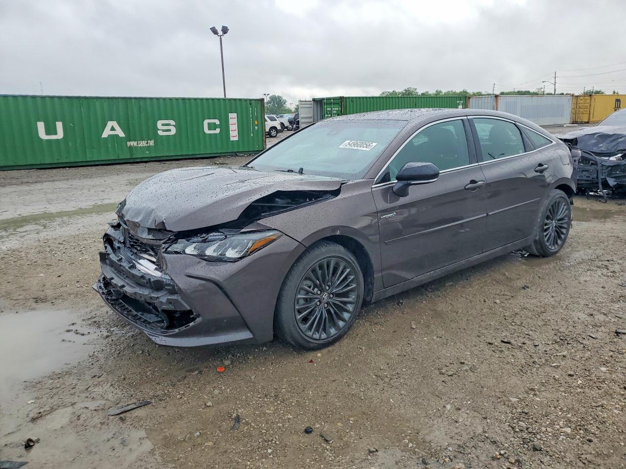 2020 Toyota Avalon Hybrid XSE, VIN 4T1E21FBXLU013054 — Front end