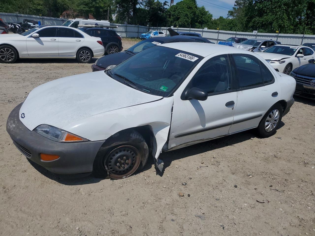 1996 Chevrolet Cavalier, VIN 1G1JC524XT7199779 — Side