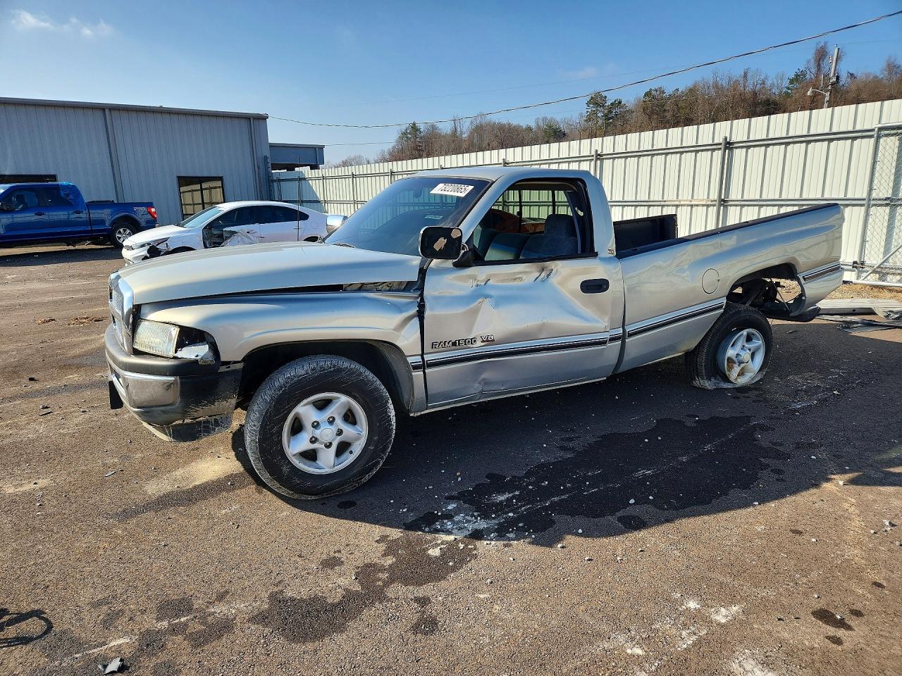 1997 Dodge 1500, VIN 1B7HC16Y8VJ560878 — Side