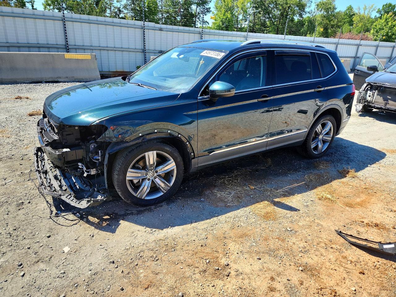 2019 Volkswagen Tiguan SEL Premium, VIN 3VV4B7AX5KM181937 — Front end