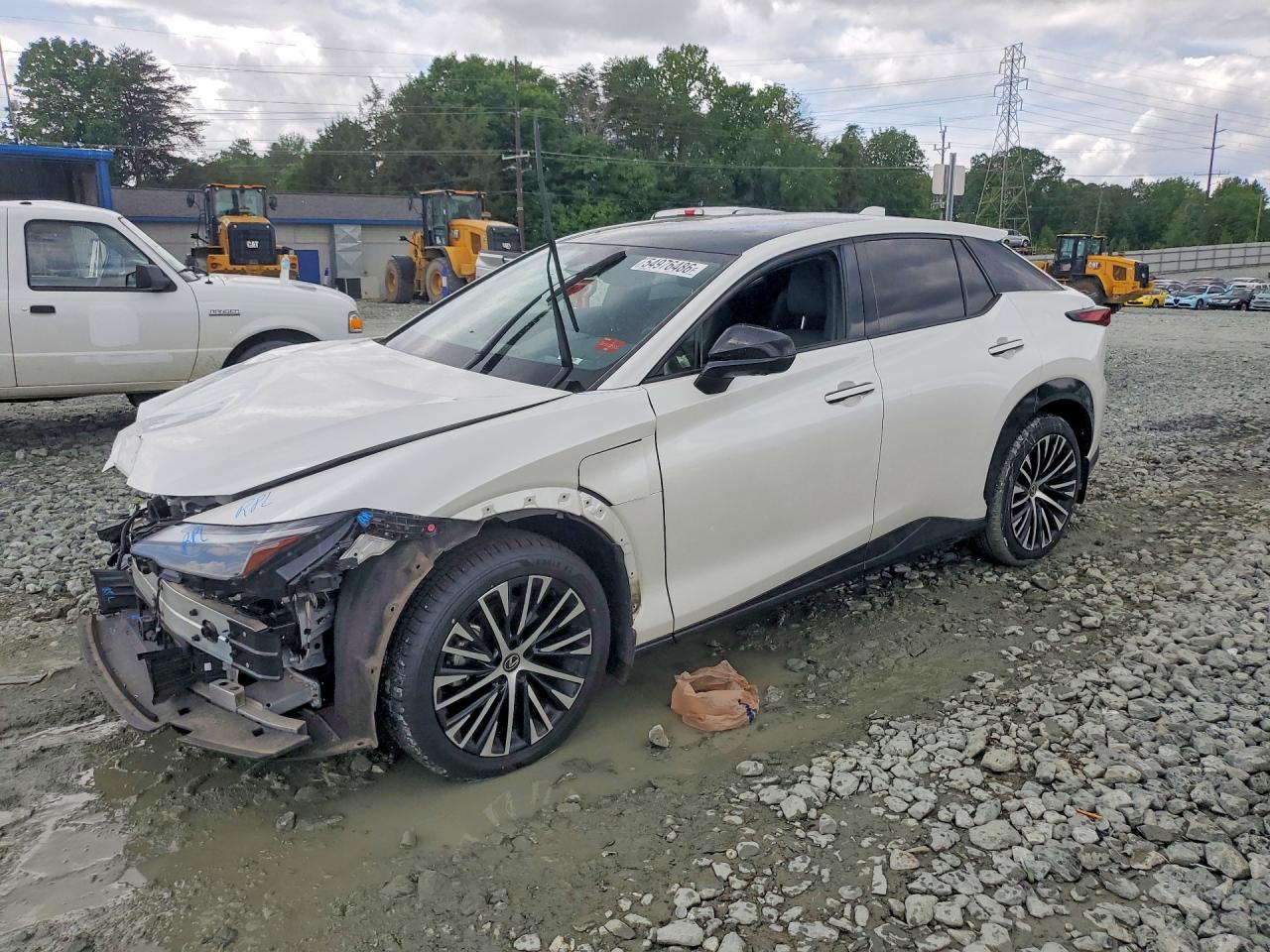 2023 Lexus RZ 450e Premium, VIN JTJAAAAB3PA005962 — Front end