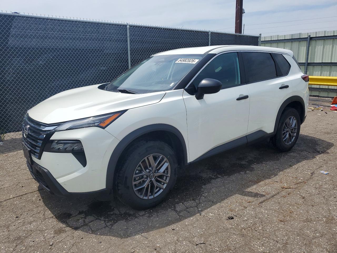 2024 Nissan Rogue S, VIN 5N1BT3AB5RC695732 — Minor dents and scratches