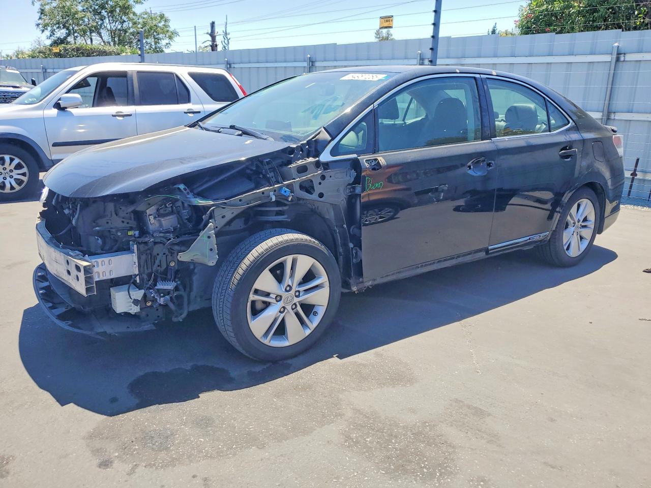 2010 Lexus HS 250h Premium, VIN JTHBB1BA6A2021356 — Front end