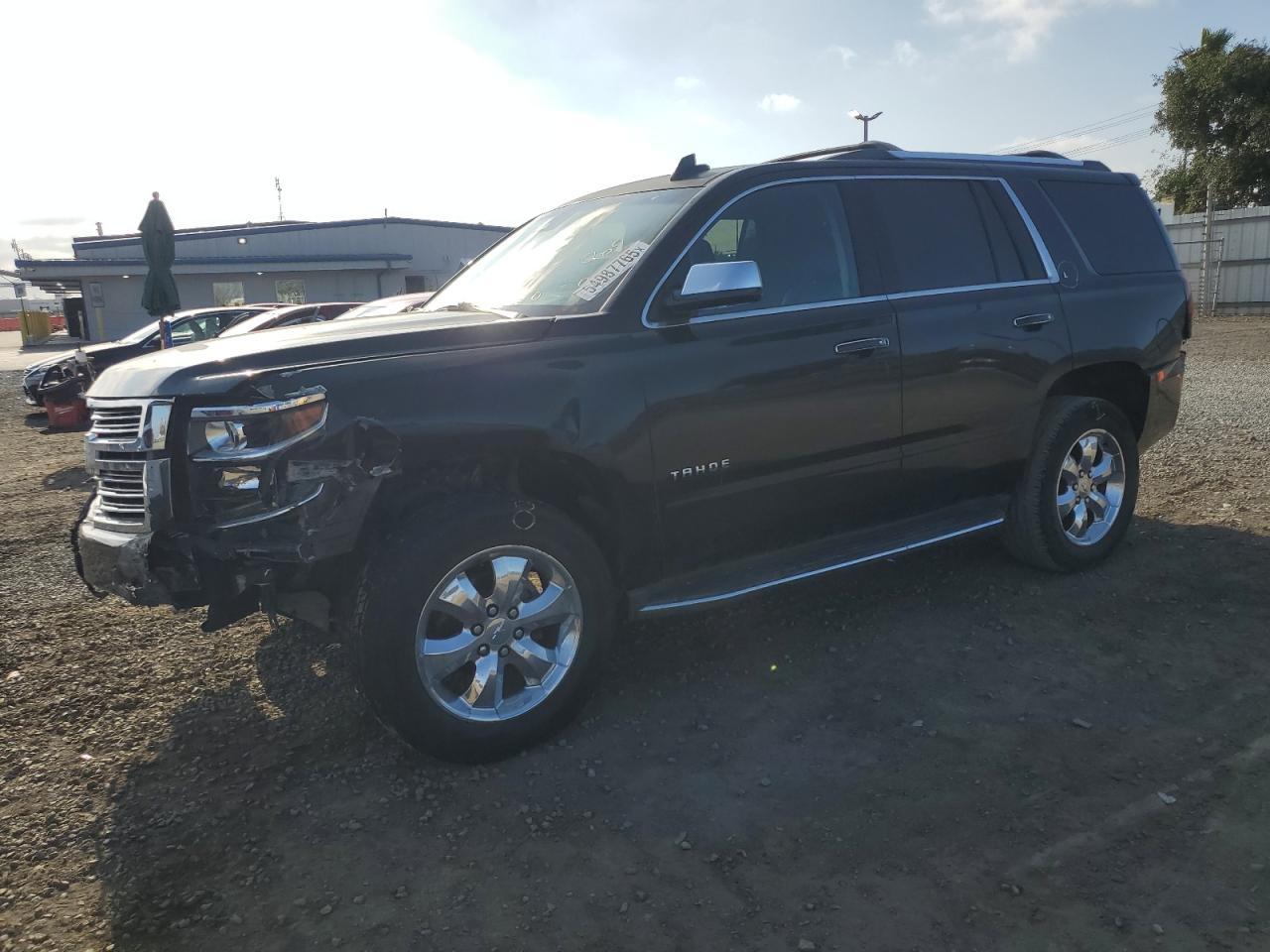 2016 Chevrolet Tahoe LTZ, VIN 1GNSCCKC7GR238935 — Front end
