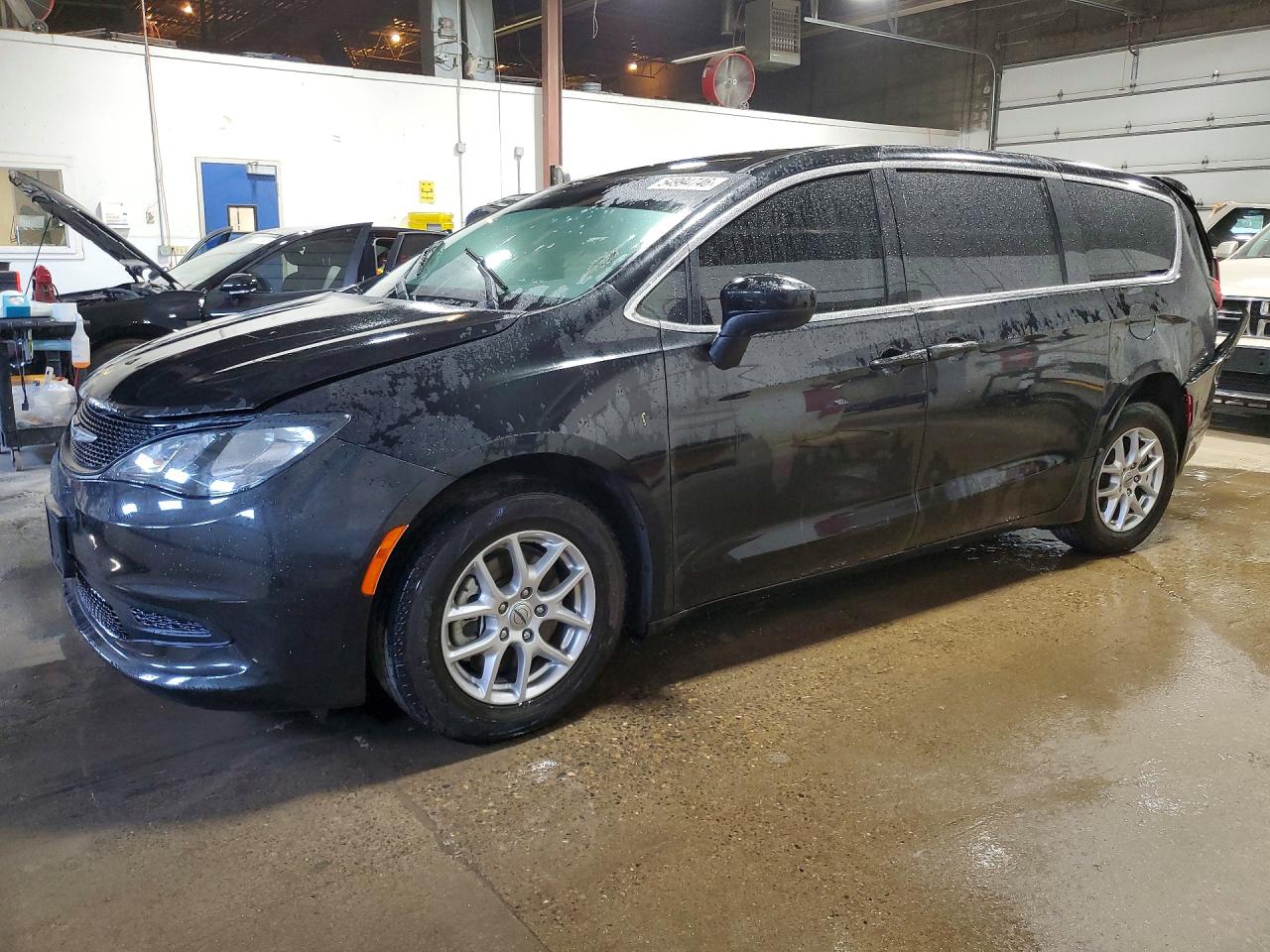 2022 Chrysler Voyager LX, VIN 2C4RC1CG1NR229801 — Rear end
