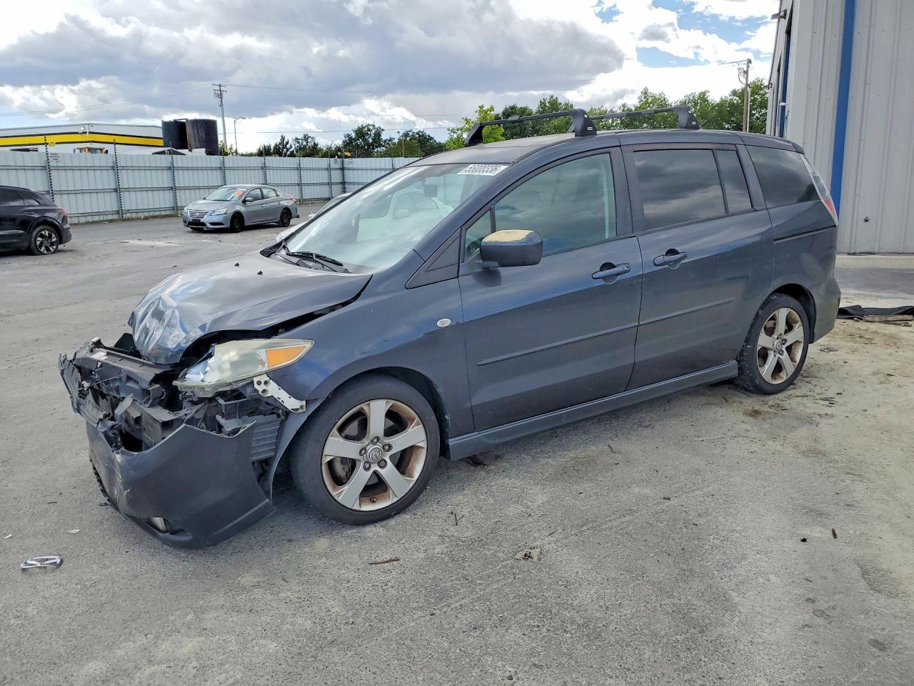 2006 Mazda 5 Touring, VIN JM1CR29L760101685 — Front end
