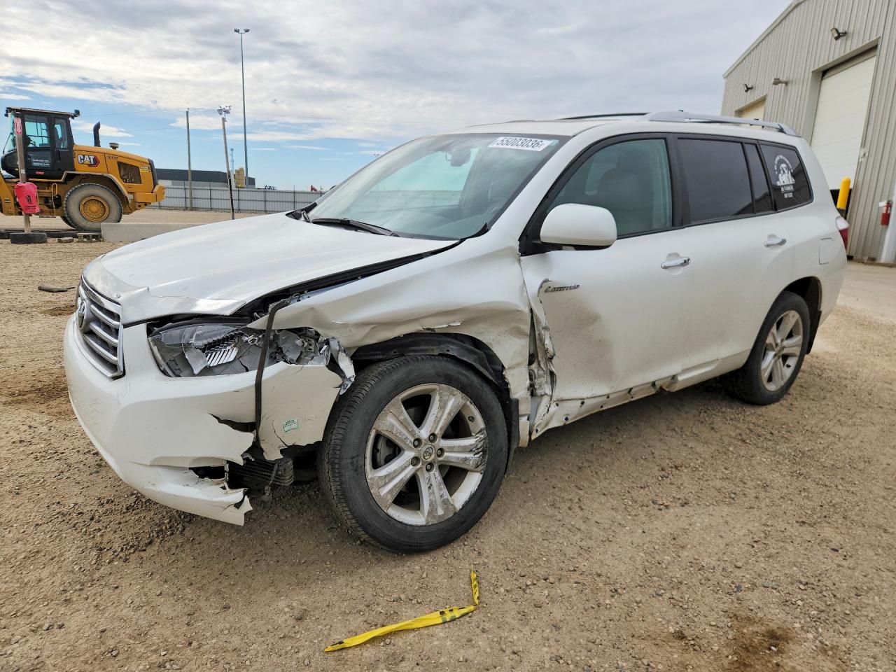 2010 Toyota Highlander Limited, VIN 5TDDK3EH4AS013814 — Side