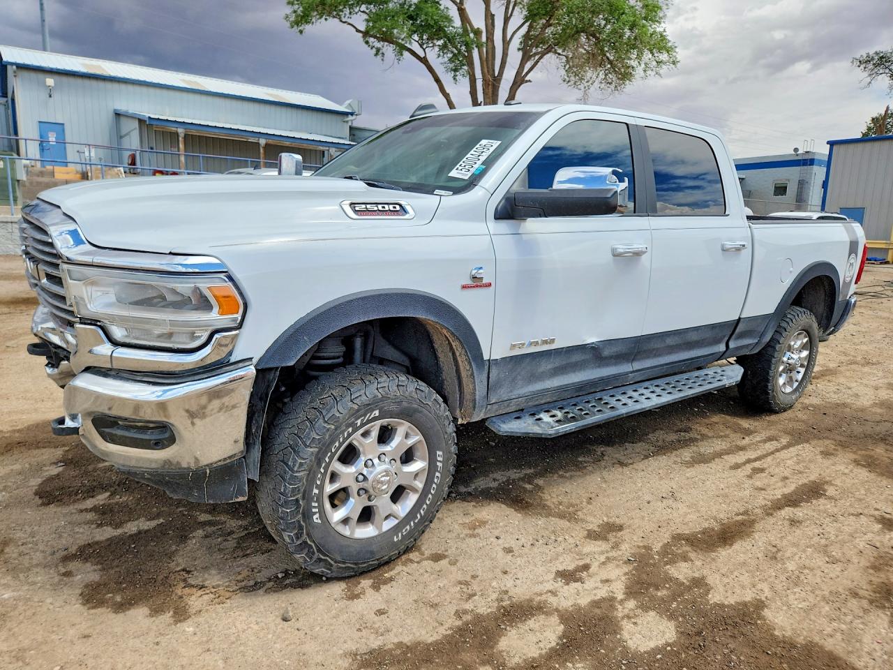 2021 Ram 2500 Laramie, VIN 3C6UR5FL6MG654158 — Front end