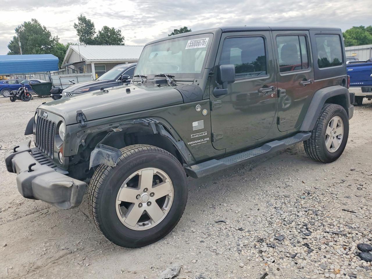 2015 Jeep Wrangler Unlimited Sport, VIN 1C4BJWDG8FL653778 — Перед