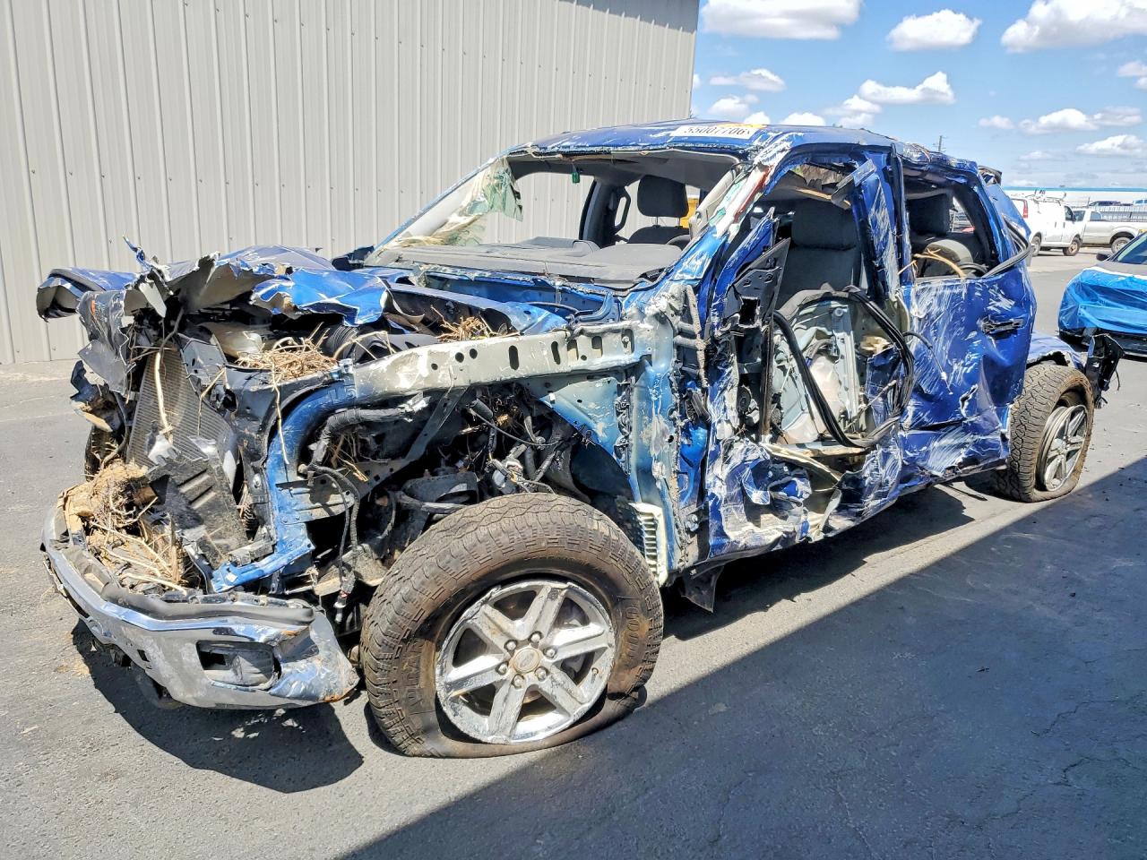 2025 Ford F-150 XLT, VIN 1FTEW3LP4SKE62258 — Опрокидывание