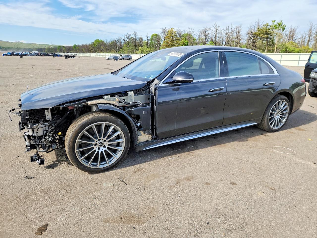 2021 Mercedes-Benz S 580, VIN W1K6G7GB3MA043632 — Front end