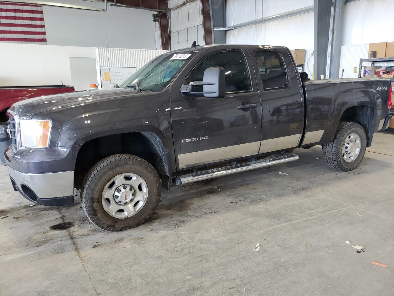 2010 GMC Sierra 2500HD SLE, VIN 1GT5K0BG0AZ230161 — Hail