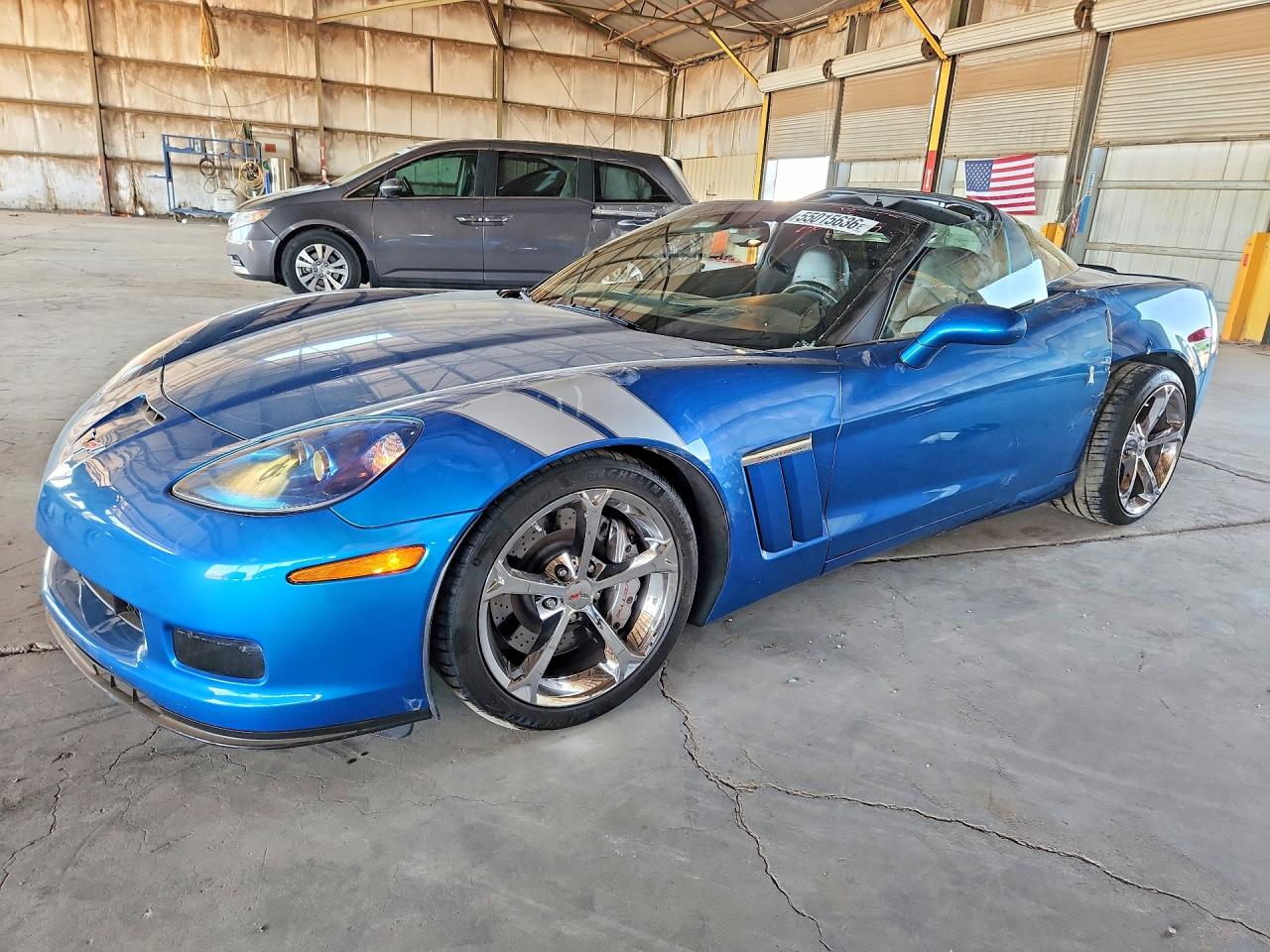 2010 Chevrolet Corvette Z16 Grand Sport 3LT, VIN 1G1YS2DW8A5108161 — Side