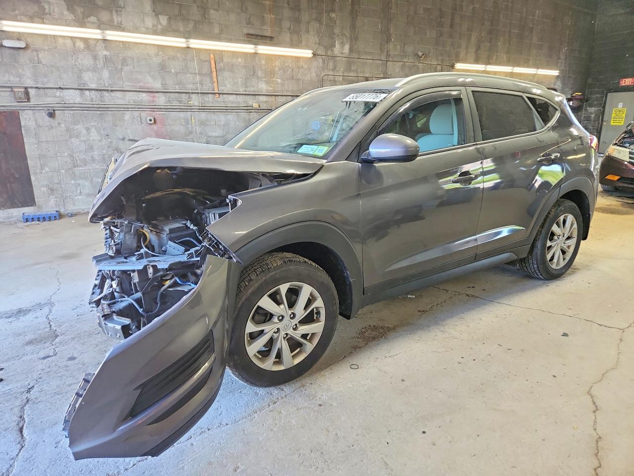 2020 Hyundai Tucson Value, VIN KM8J3CA46LU103155 — Front end