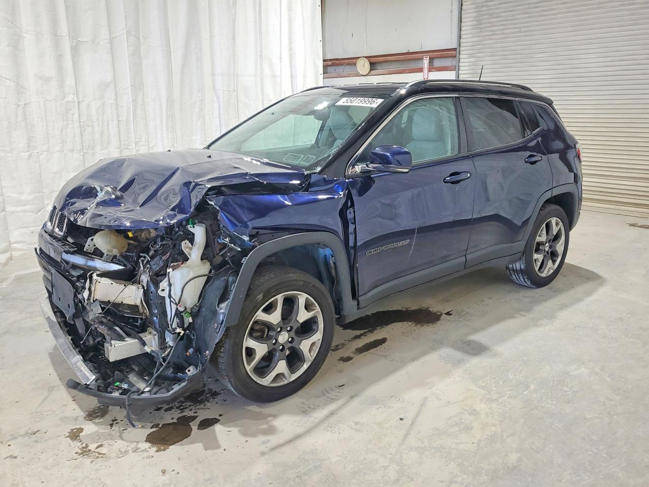 2018 Jeep Compass Limited, VIN 3C4NJDCB8JT131804 — Front end