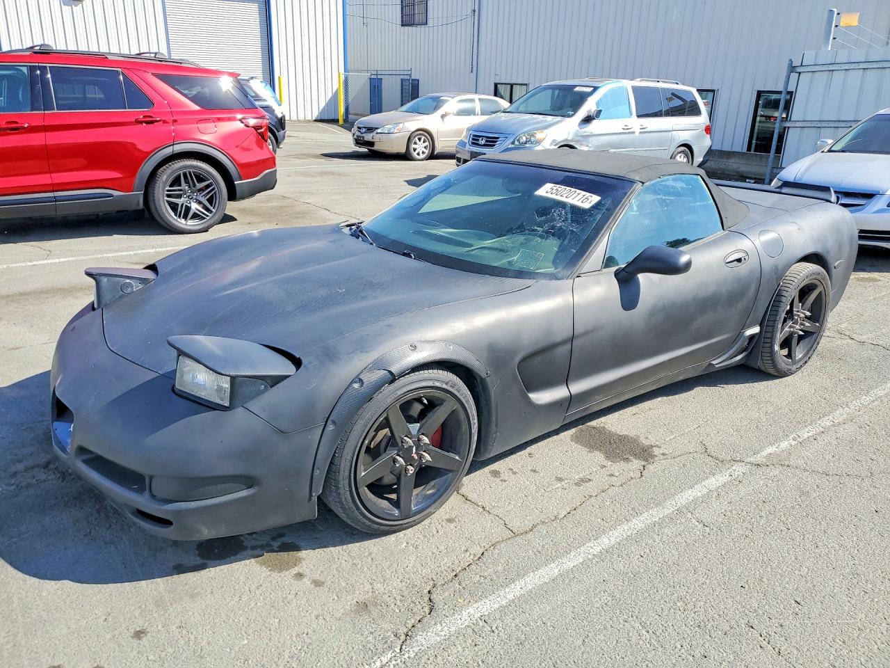 2002 Chevrolet Corvette, VIN 1G1YY32G825115600 — Minor dents and scratches