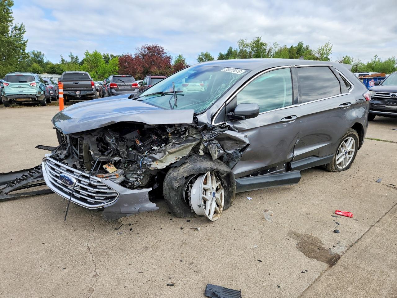 2022 Ford Edge SEL, VIN 2FMPK4J96NBA41165 — Front end