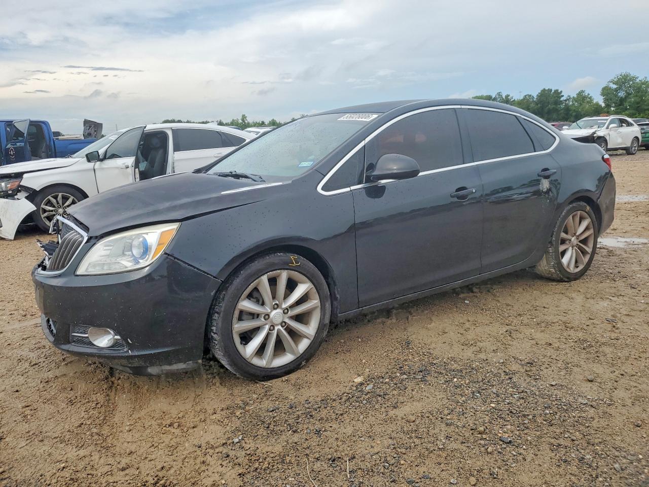 2015 Buick Verano Convenience Group, VIN 1G4PR5SK2F4205025 — Зад