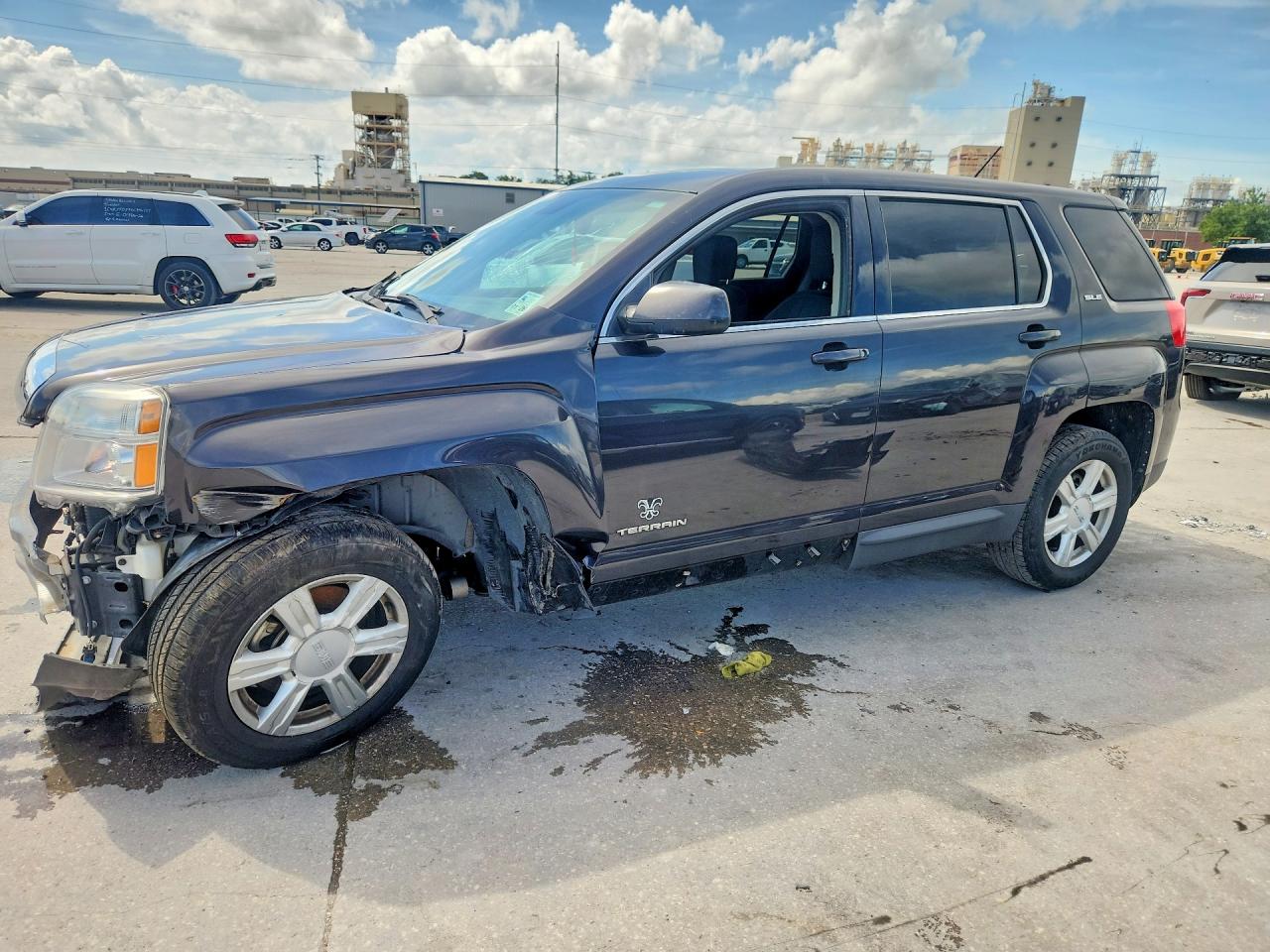 2014 GMC Terrain SLE, VIN 2GKALMEK0E6356450 — Front end