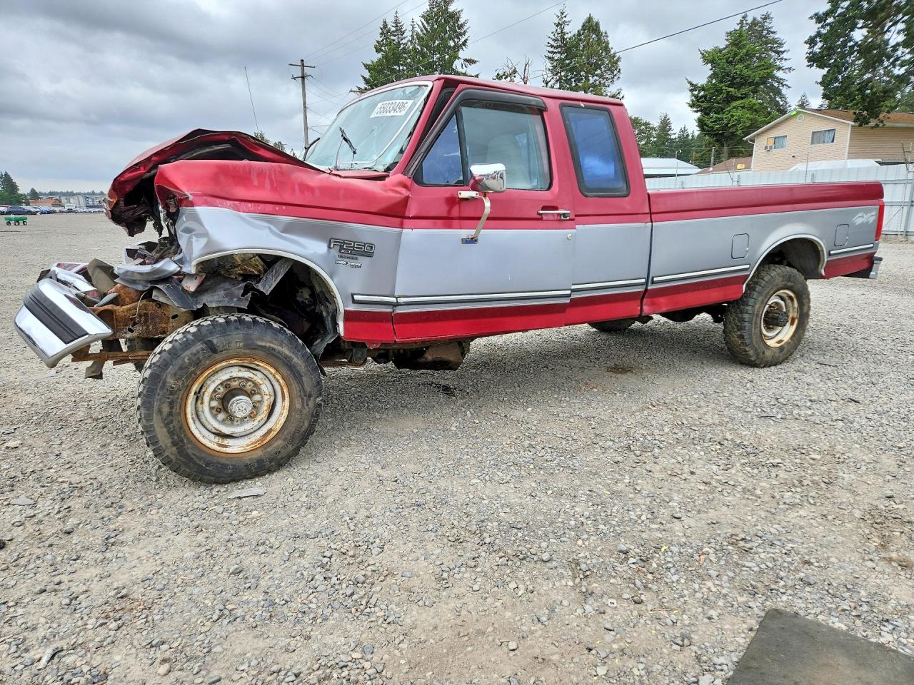 1994 Ford F-250, VIN 1FTHX26F5RKB66442 — Front end