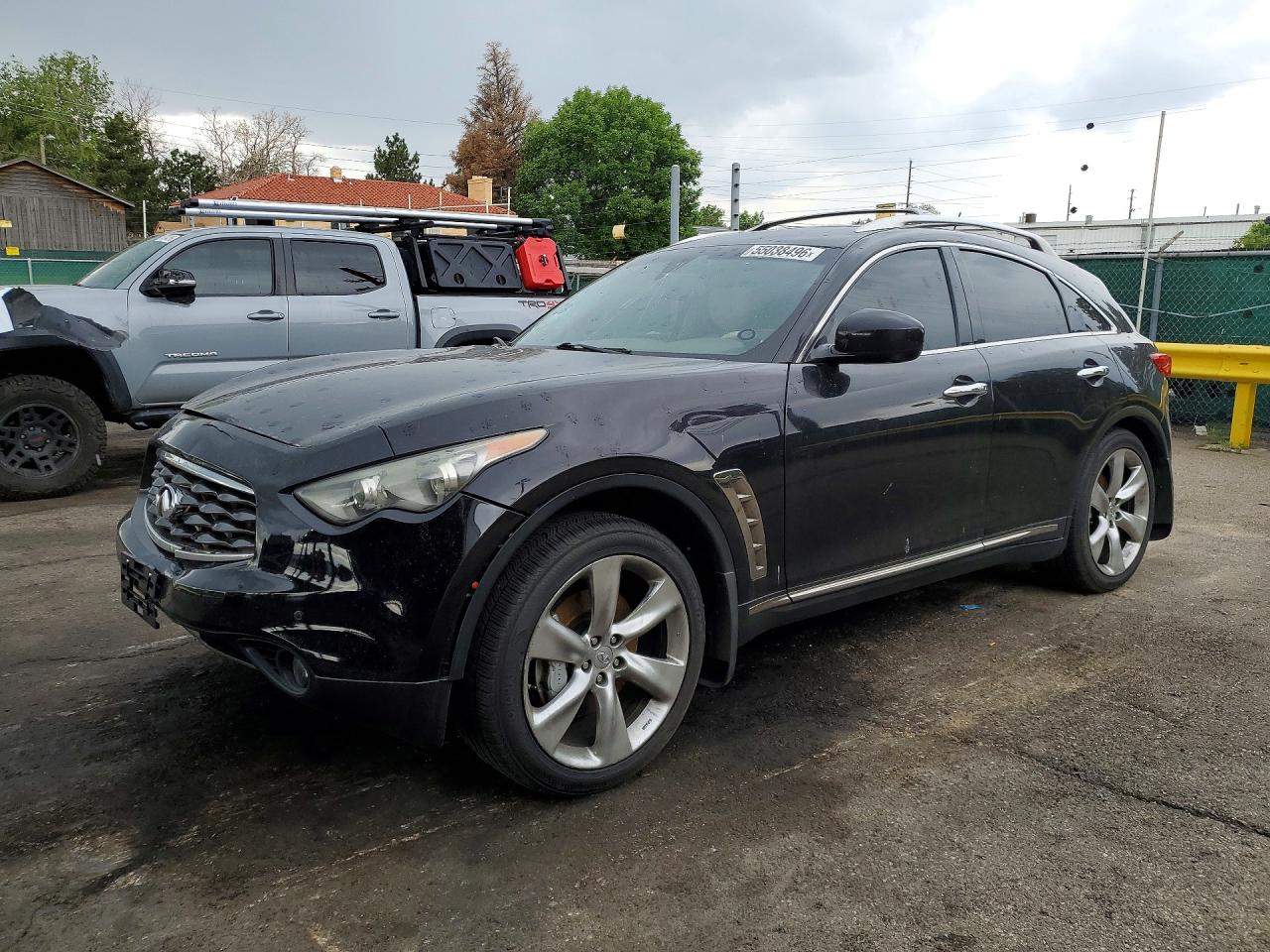 2011 Infiniti FX, VIN JN8BS1MW8BM760331 — Front end