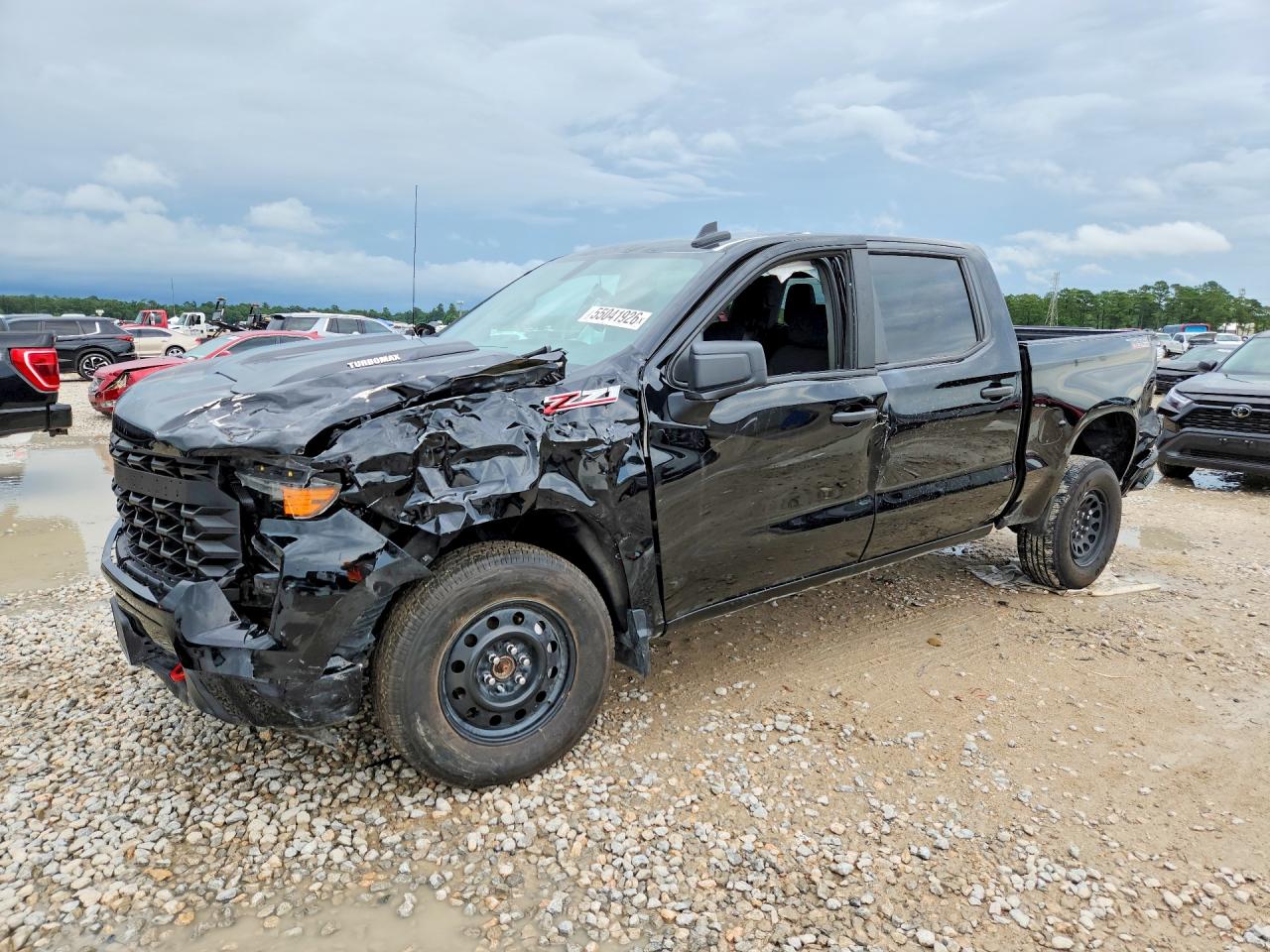 2025 Chevrolet Silverado 1500 Custom Trail Boss, VIN 3GCPKCEK1SG274889 — Перед