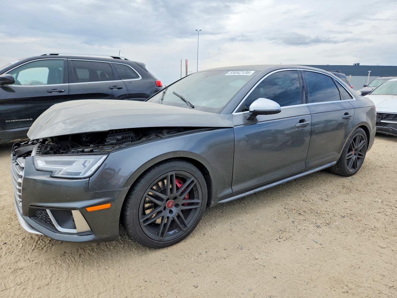 2019 Audi S4 Prestige, VIN WAUC4AF42KA078582 — Front end